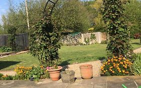 Little Orchard Cottage